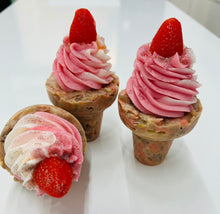 Load image into Gallery viewer, Fun Suds- everyday soap- suds