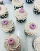 Load image into Gallery viewer, fizz fusion- cupcake bath bomb- water