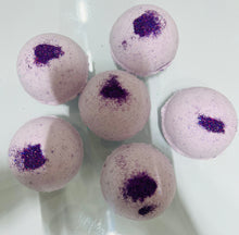 Load image into Gallery viewer, Jungle pop- bath bomb-water