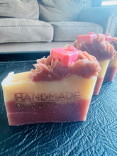 Load image into Gallery viewer, Flirt & Blush- everyday soap- suds
