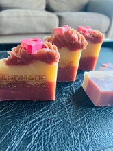 Load image into Gallery viewer, Flirt & Blush- everyday soap- suds