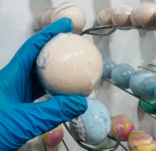 Load image into Gallery viewer, Citrus splash- bath bomb- man bomb-water