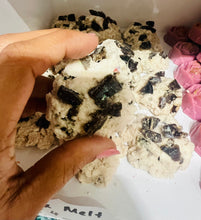 Load image into Gallery viewer, Choc Chip cookies-wax melt