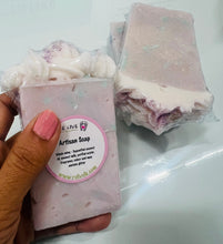 Load image into Gallery viewer, Suds Of Joy- everyday soap- suds