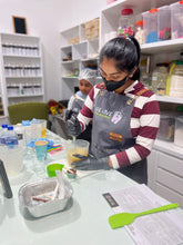 Load image into Gallery viewer, cold process Soap making - workshop