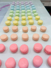 Load image into Gallery viewer, macaro0n- luxury crystal soap-suds