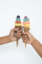 Load image into Gallery viewer, Happy Ending- everyday soap-Suds