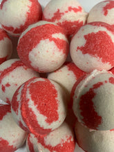 Load image into Gallery viewer, Bath Bombs - Chef-water