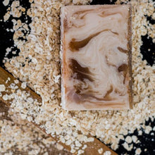 Load image into Gallery viewer, Oat Bliss- luxury crystal soap-suds