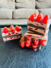 Load image into Gallery viewer, Chocolate Strawberry- luxury crystal soap-suds
